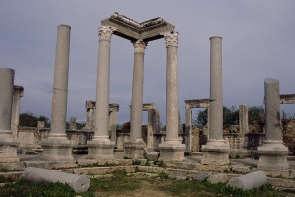 Columns of Agora