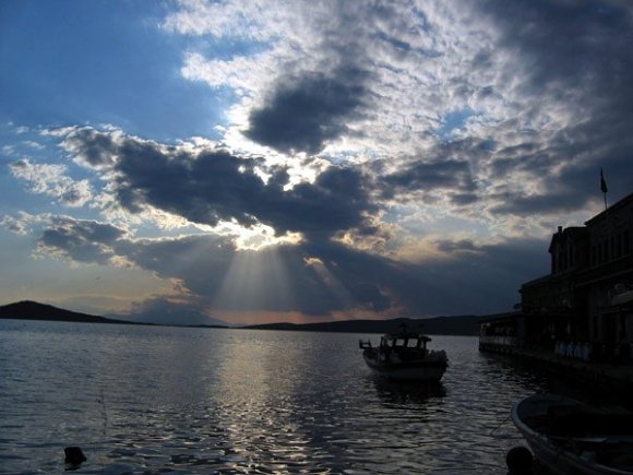 A Beautiful sun game at Ayvalık :)