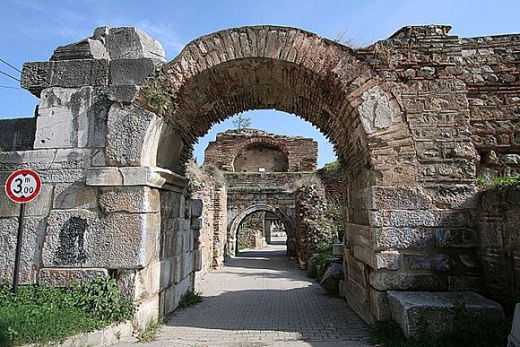 Lefke Gate