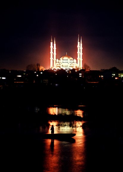 Edirne - Selimiye Mosque and Tunca River