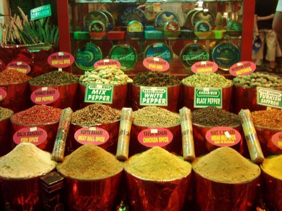 Istanbul - Spices in Egyptian Bazaar