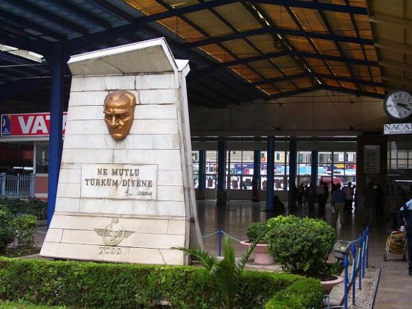 Atatürk sculpture