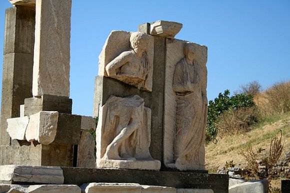 Ephesus - The Pollio Fountain
