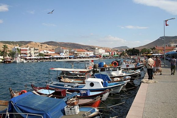 Foça - Port for fishermen