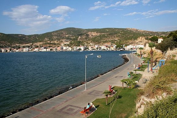 Foça - Shore