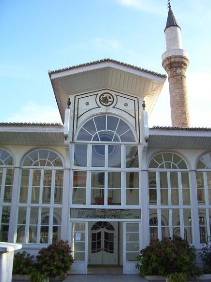 Kurşunlu Camii